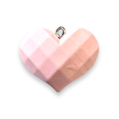 Dije Corazón Facetado de Arcilla