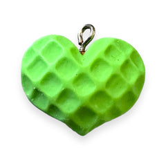 Dije Corazón Facetado de Arcilla
