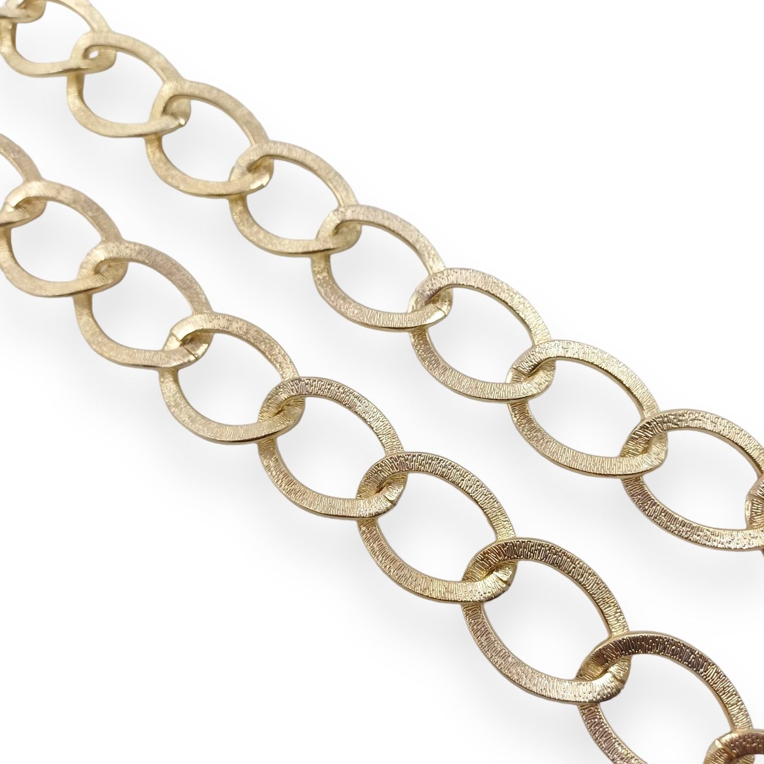 Cadena de Aluminio Dorada 10