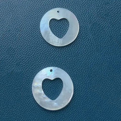 Dije Corazón Un Ojal Madre Perla Dije - Accesorios Rubi