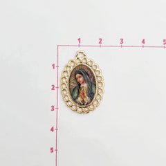 Dije Medalla Oval Religiosa 18K Para Bordar Dije - Accesorios Rubi