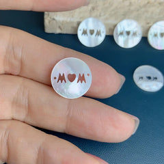 Dije Mom Doble Ojal Madre Perla Dije - Accesorios Rubi