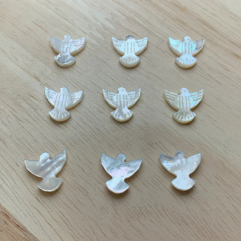 Dije Paloma Transversal Madre Perla Dije - Accesorios Rubi