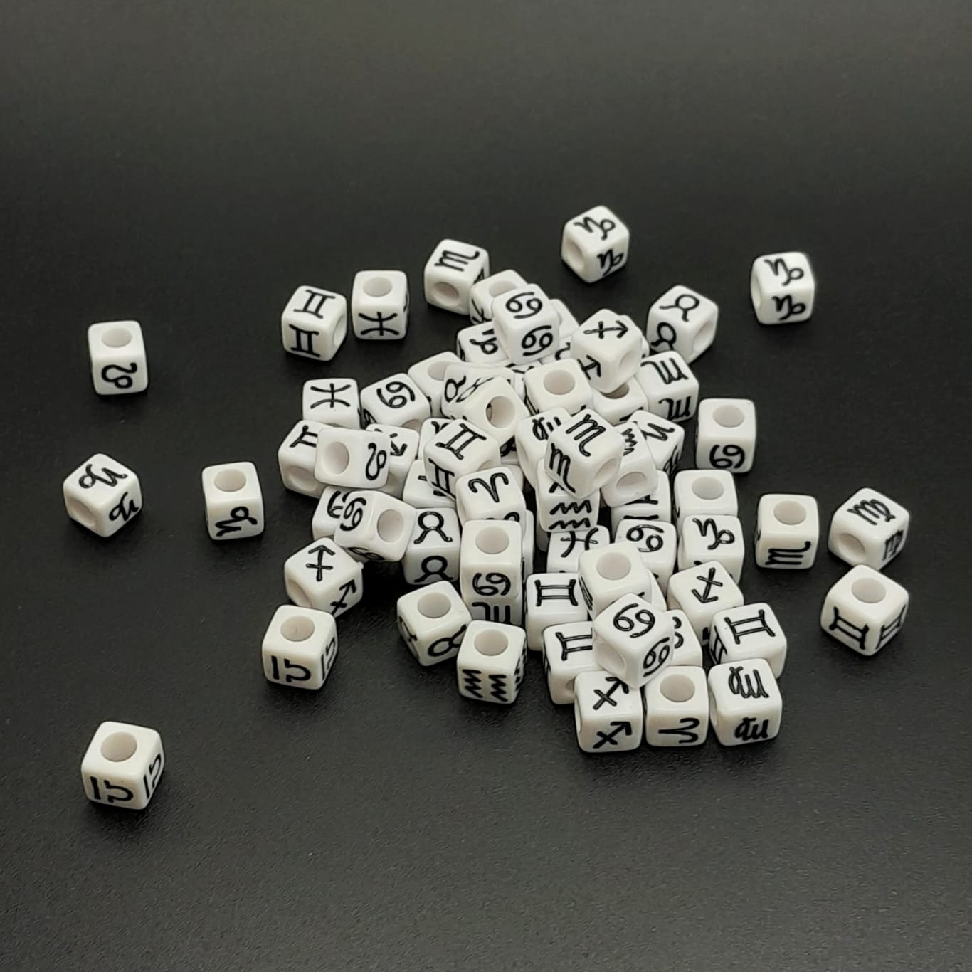 Dije Signos del Zodiaco Cubo de Acrílico acrilicos - Accesorios Rubi