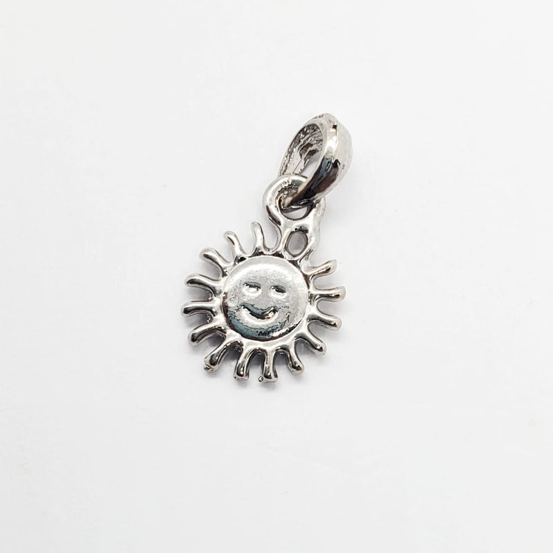 Dije Sol Chapa de Rodio Dije - Accesorios Rubi