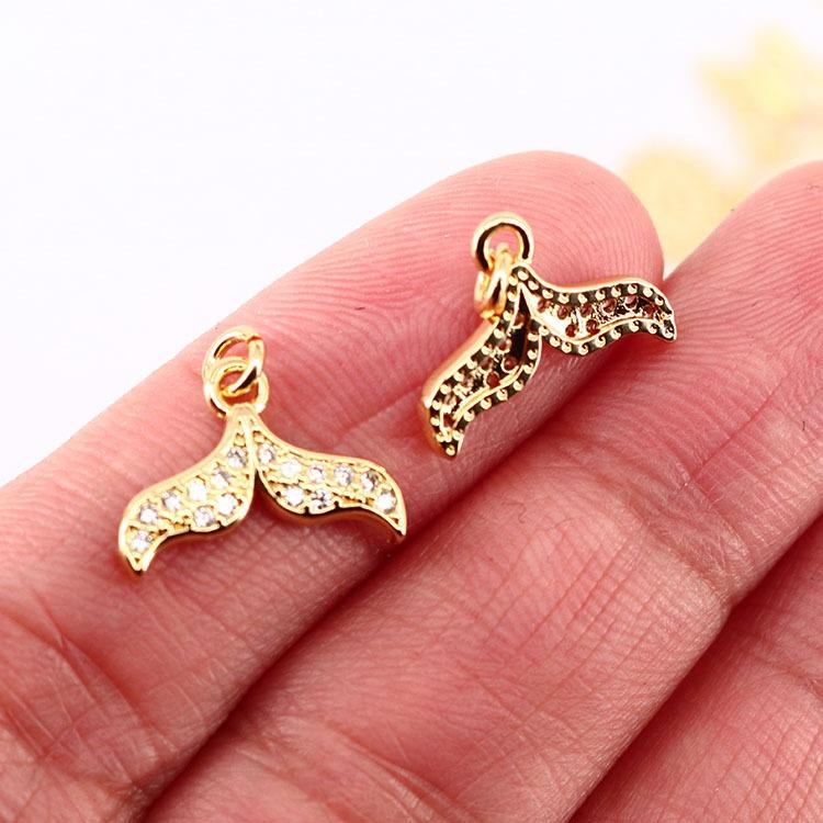 Dije Cola de Ballena Micropave Chapa Dije - Accesorios Rubi